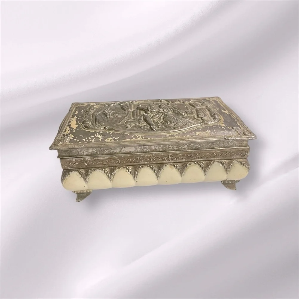 Vintage Japan Footed Silver Tone Colonial Scene Red Lined Jewelry Trinket Box